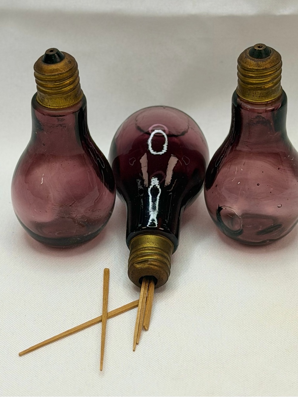 Vintage Amethyst Glass Light Bulb Salt Pepper Shakers Toothpick Holder Set
